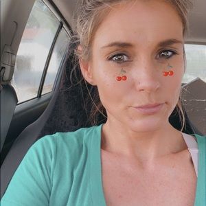 Meet your Posher, Herry